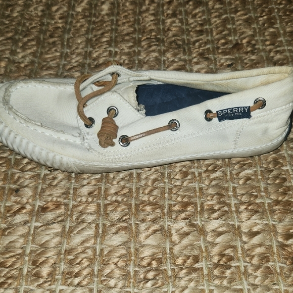 Sperry Women's White and Tan Sneakers - Picture 4 of 10